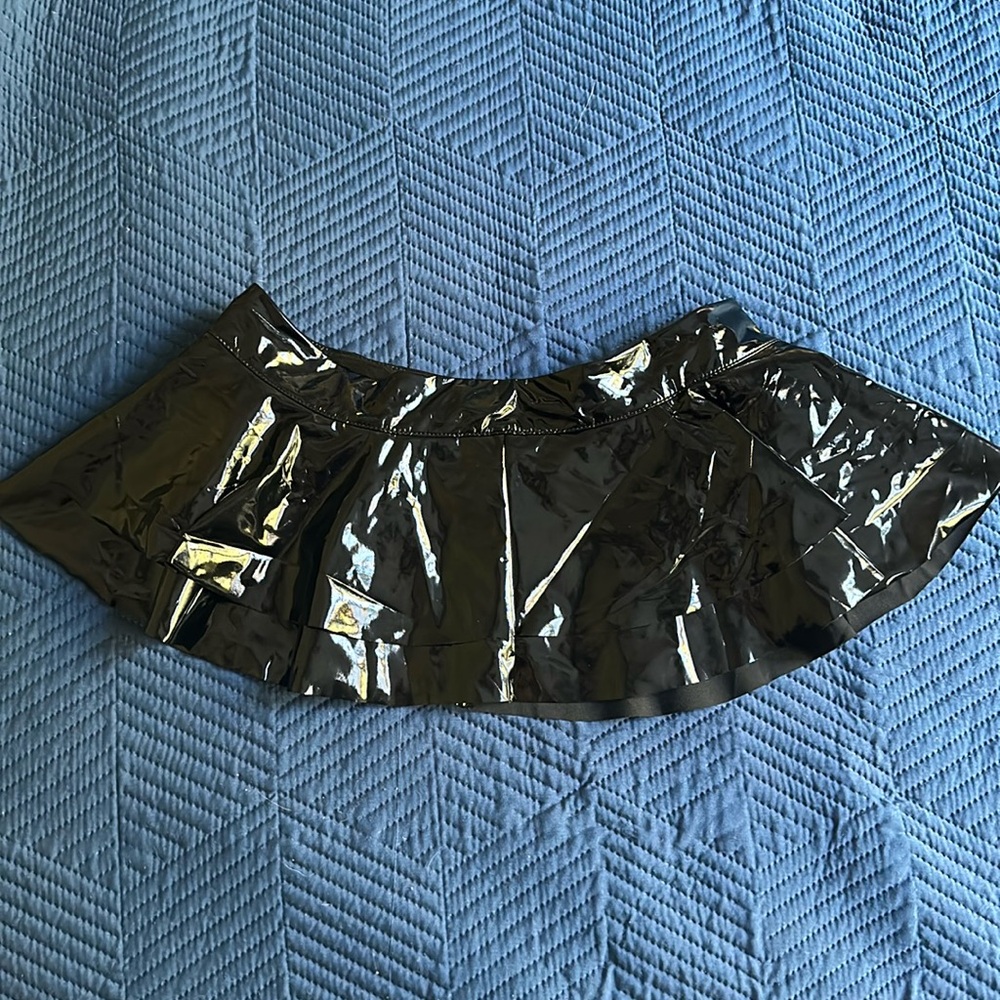 SHEIN black faux leather mini skirt